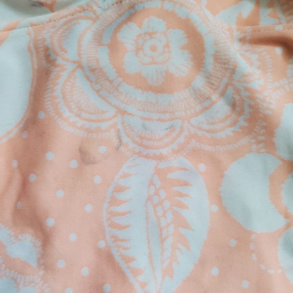 Swimsuits - Picture 3 of 3